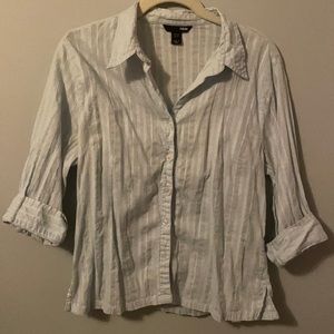 Blue Mid-Sleeve Button Up